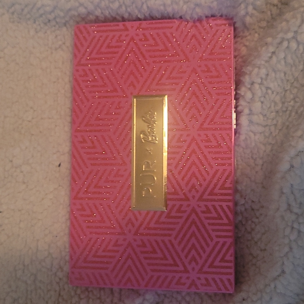 Pur barbie - Picture 2 of 3